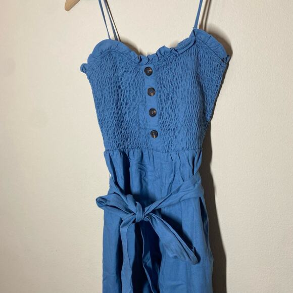 Lulu's Take A Wonder Denim Blue Smocked Linen Blend Wide-Leg Jumpsuit Size XS - Picture 4 of 10